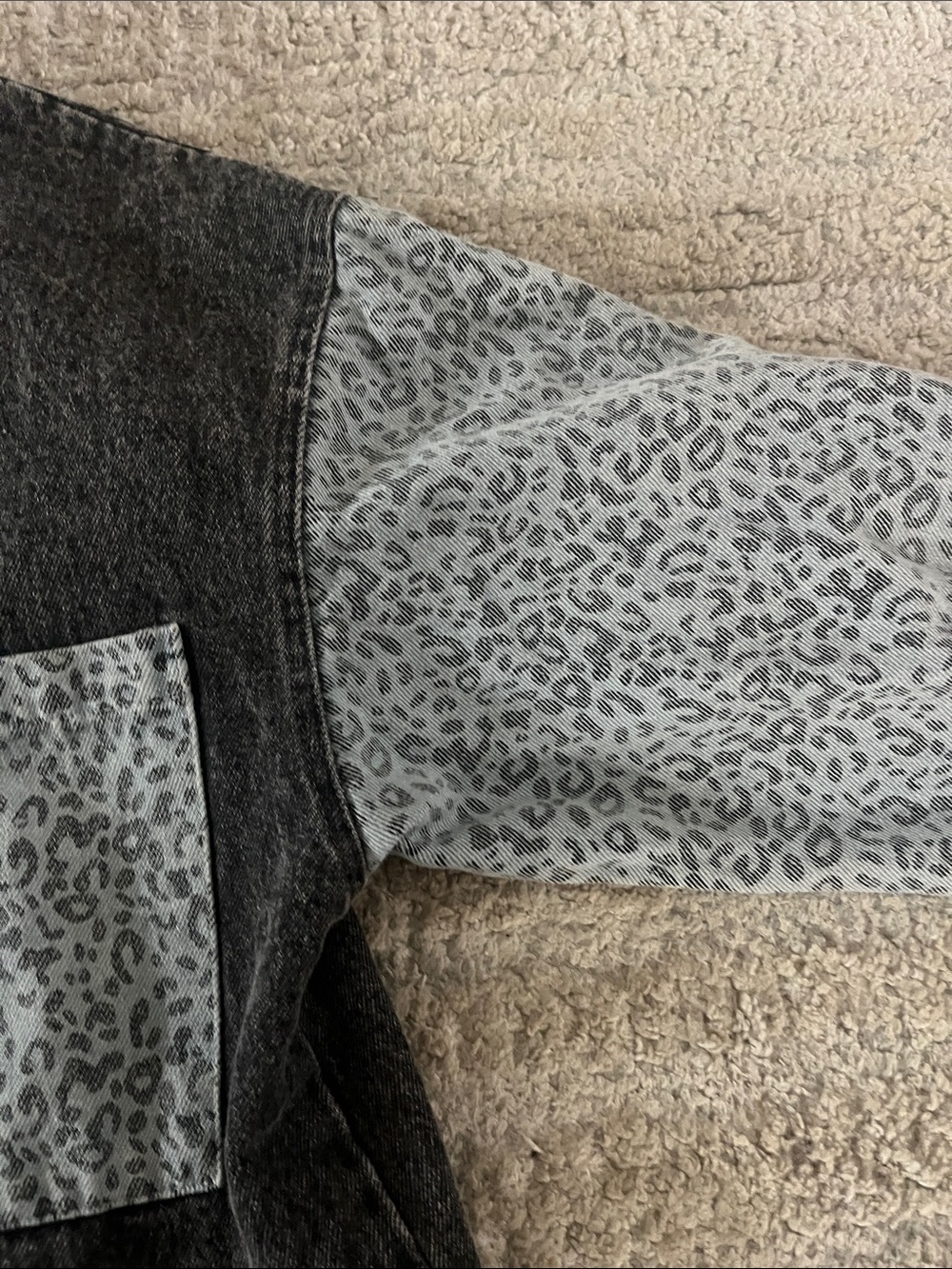 Cloud Ten Black Denim Leopard Print 100% Cotton Shacket Jacket Jean Shirt Small - Picture 5 of 8